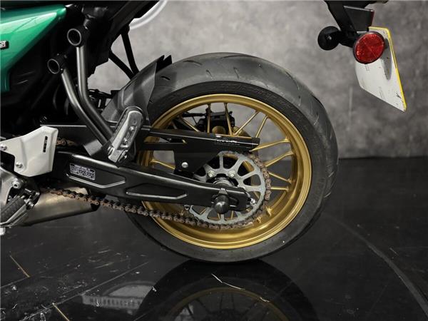 2024 Kawasaki Z650 RS