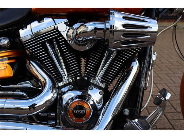 2014 HARLEY-DAVIDSON SOFTAIL FXSB BREAKOUT