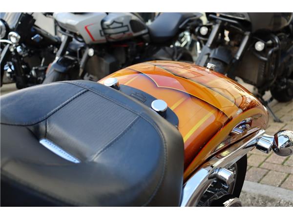 2014 HARLEY-DAVIDSON SOFTAIL FXSB BREAKOUT