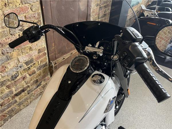 2025 Harley-Davidson Softail