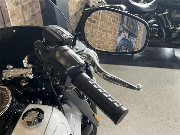 2025 Harley-Davidson Softail