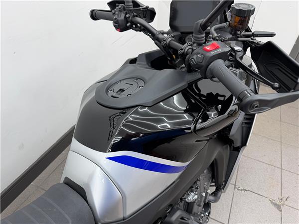 2025 YAMAHA TRACER 9 GT Y-AMT