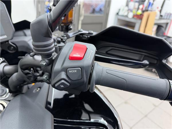 2025 YAMAHA TRACER 9 GT Y-AMT