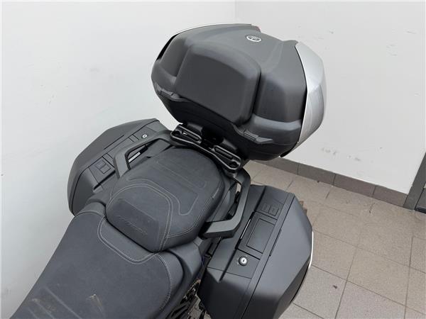 2025 YAMAHA TRACER 9 GT Y-AMT