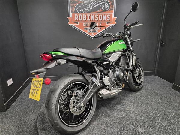 2025 Kawasaki Z650 RS