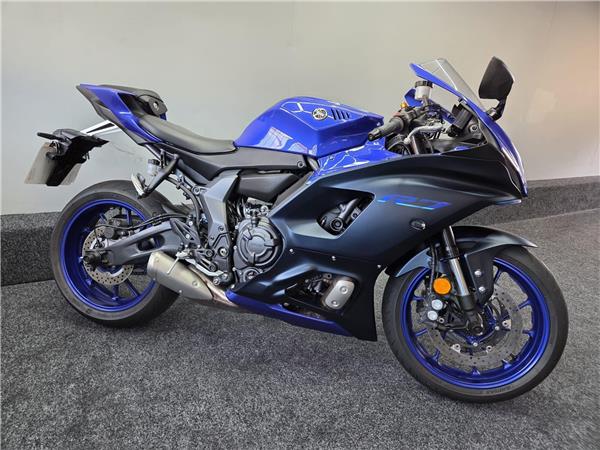 2024 Yamaha R7