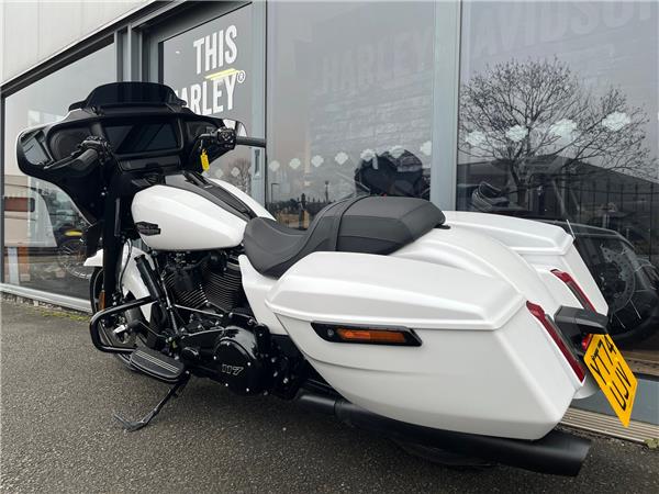 2024 HARLEY-DAVIDSON STREET GLIDE