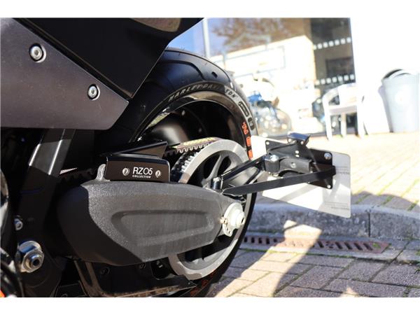 2019 HARLEY-DAVIDSON SOFTAIL FXDR 114