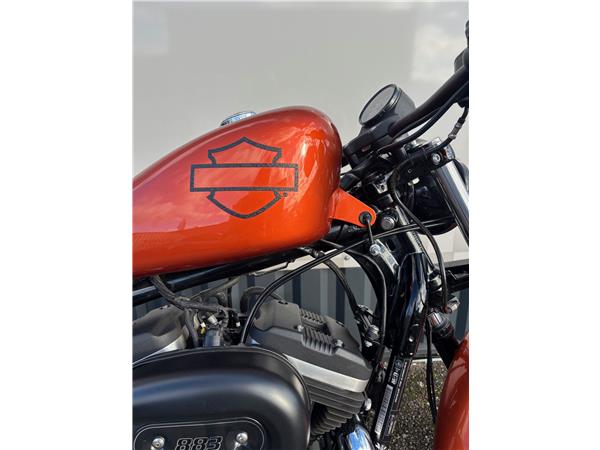 2014 HARLEY-DAVIDSON SPORTSTER 883