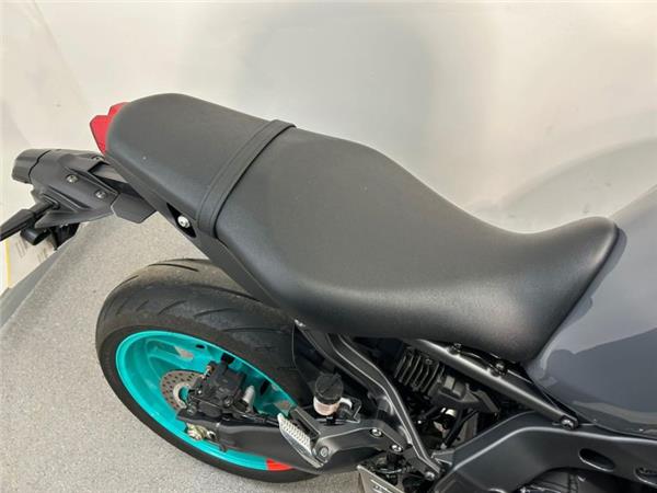 2023 Yamaha MT-09 ONLY 667 MILES! GREY