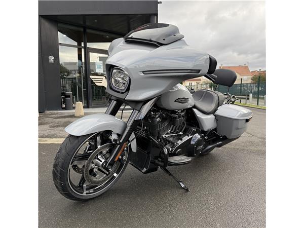 2025 HARLEY-DAVIDSON STREET GLIDE