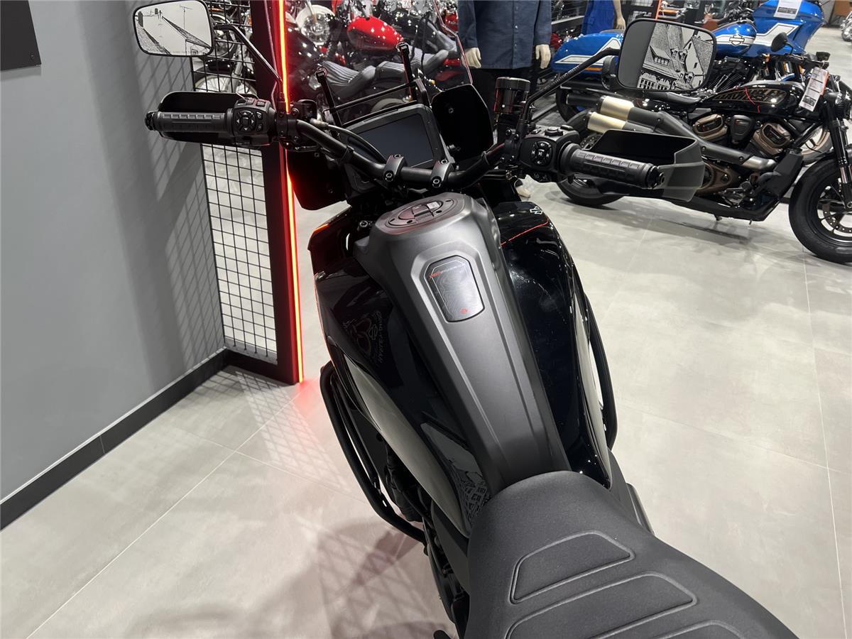 2024 HARLEY-DAVIDSON PAN AMERICA