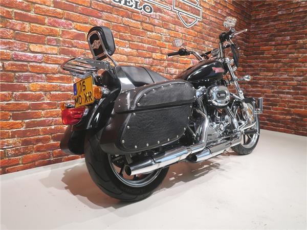 New Harley-Davidson XL 1200 T Super low Sportster XL1200T van 2014