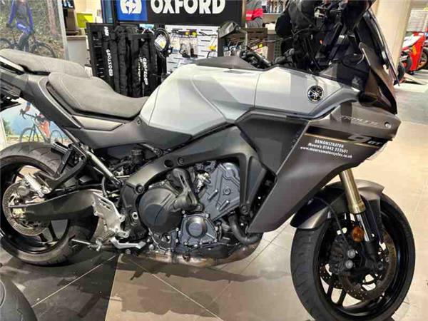 New Yamaha TRACER 9 GT Y-AMT ICE FLUO