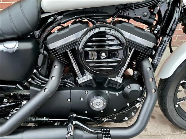 2017 HARLEY-DAVIDSON SPORTSTER XL883N IRON