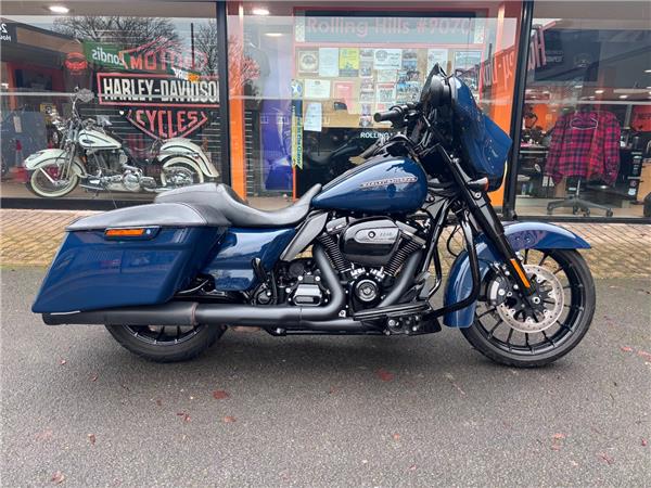 2018 HARLEY-DAVIDSON STREET GLIDE SPECIAL