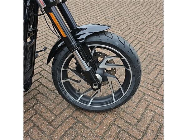 Harley-Davidson Softail SPORT GLIDE 107