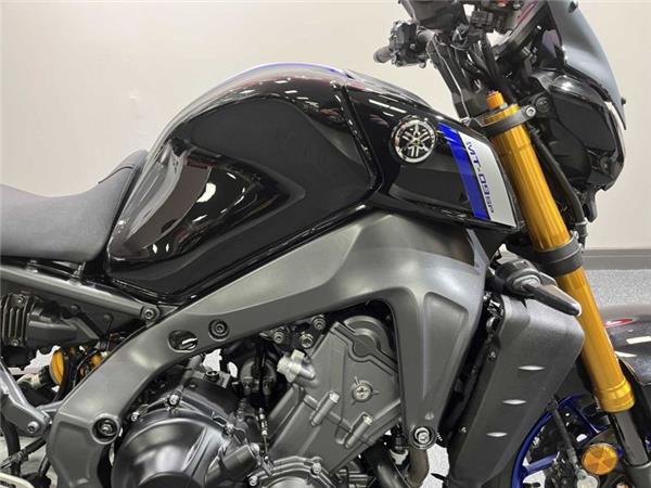 2021 Yamaha MT09 SP Black