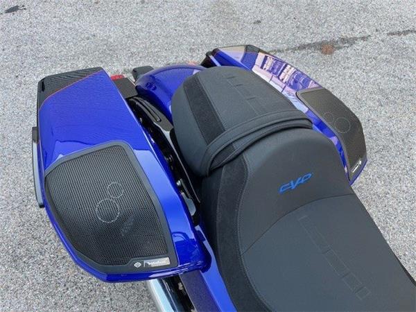 2025 Harley-Davidson CVO Road Glide FLTRXSE