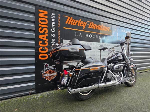 2017 HARLEY-DAVIDSON ROAD KING