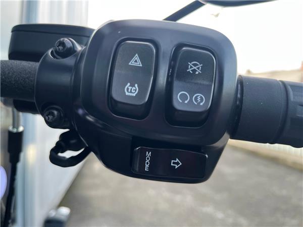 2025 HARLEY-DAVIDSON STREET BOB