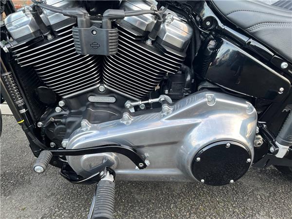 2025 HARLEY-DAVIDSON STREET BOB