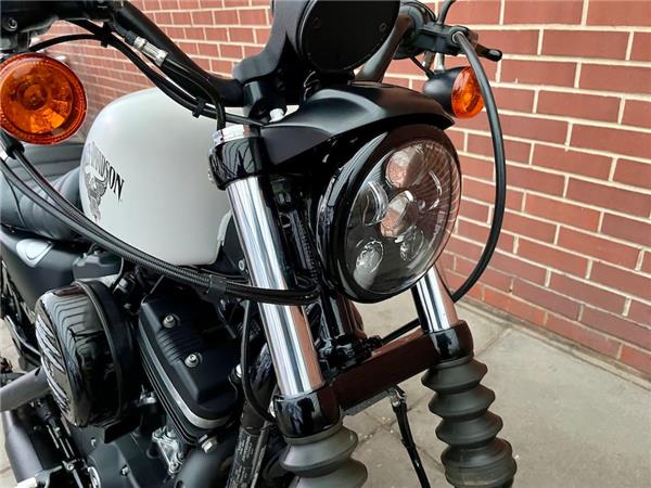 2017 HARLEY-DAVIDSON SPORTSTER XL883N IRON