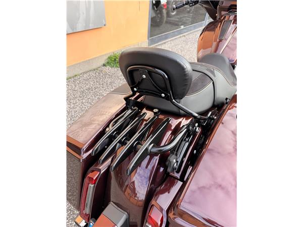 Harley-Davidson FLHXSE - Street Glide CVO