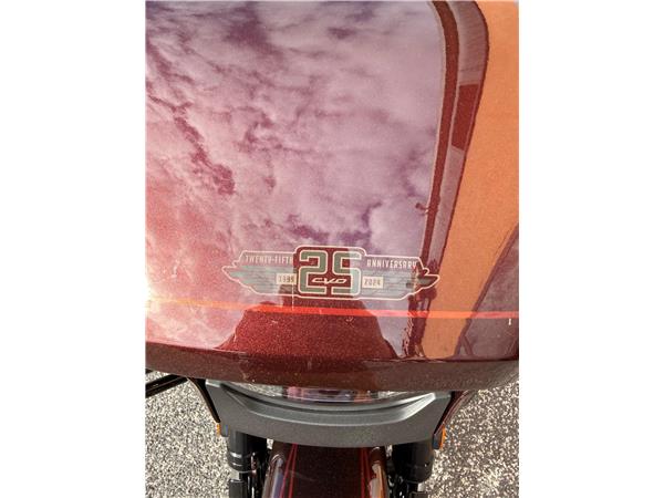 Harley-Davidson FLHXSE - Street Glide CVO