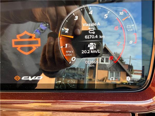 Harley-Davidson FLHXSE - Street Glide CVO