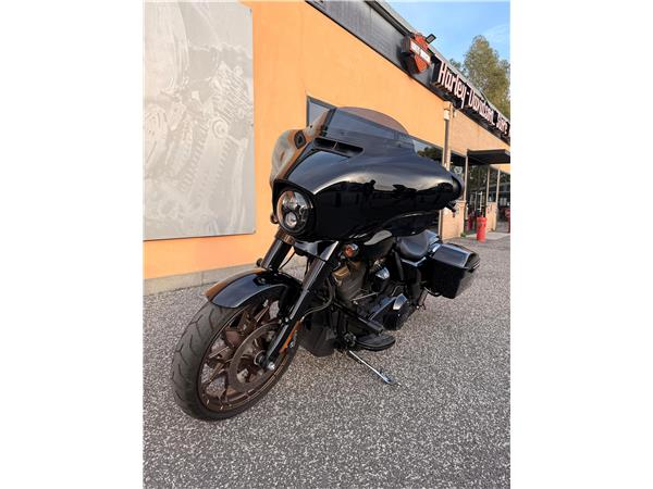 Harley-Davidson Touring FLHXST - Street Glide ST