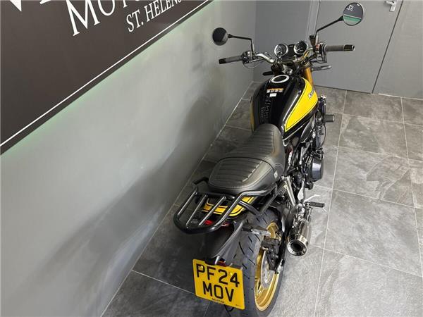 2024 Kawasaki Z900 RS SE