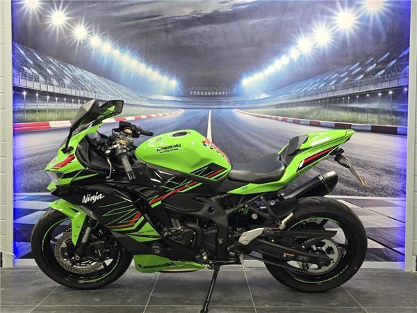 2024 Kawasaki Ninja ZX-4RR