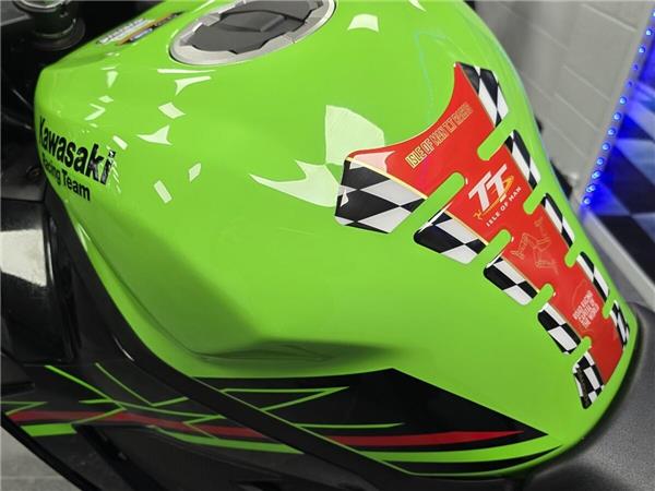 2024 Kawasaki Ninja ZX-4RR
