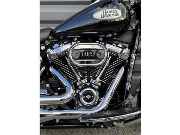 2022 HARLEY-DAVIDSON HERITAGE