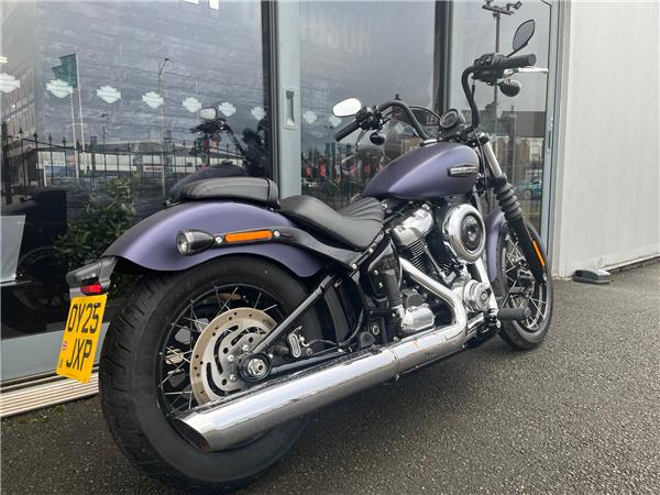 2025 HARLEY-DAVIDSON SOFTAIL FXBB STREET BOB