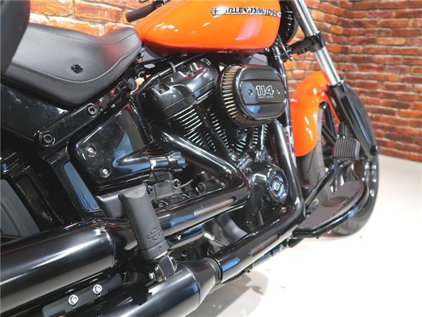 New Harley-Davidson FXBRS Breakout 114 Btw motor