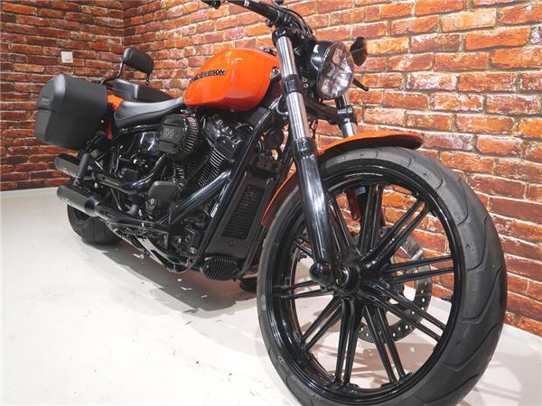 New Harley-Davidson FXBRS Breakout 114 Btw motor