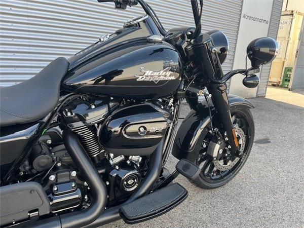 2024 Harley-Davidson Freewheeler