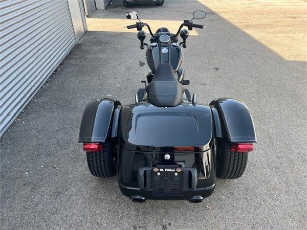 2024 Harley-Davidson Freewheeler