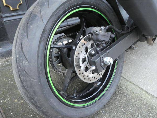 2024 Kawasaki Z7 Hybrid