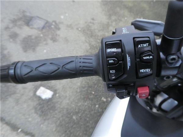 2024 Kawasaki Z7 Hybrid