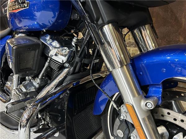 2025 Harley-Davidson Touring