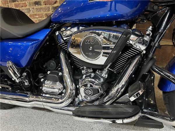 2025 Harley-Davidson Touring