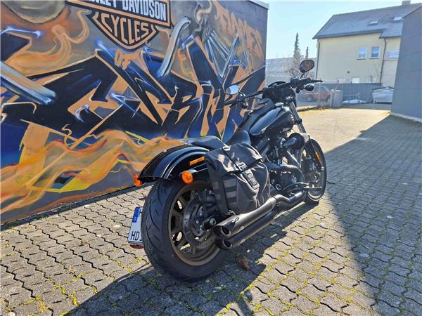 FXDLS Dyna Low Rider S mit Jekill & Hyde Auspuff