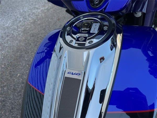 2025 Harley-Davidson CVO Street Glide FLHXSE