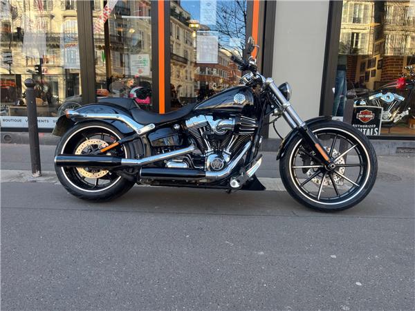 2016 HARLEY-DAVIDSON BREAKOUT