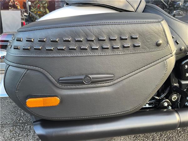 2025 HARLEY-DAVIDSON SOFTAIL FLHC HERITAGE CLASSIC