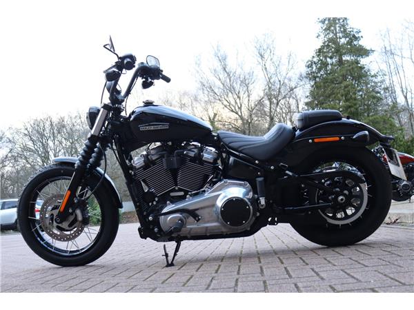 2025 HARLEY-DAVIDSON STREET BOB
