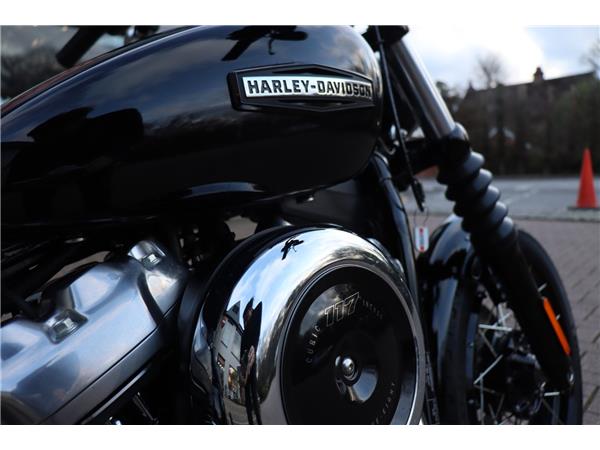 2025 HARLEY-DAVIDSON STREET BOB